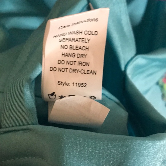 GIRLS DANCE COSTUME - Picture 10 of 10